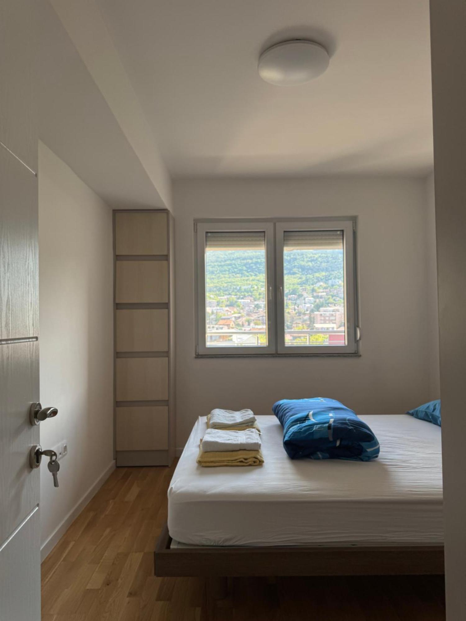 Cozy Apartment-center Of